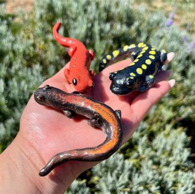  Yellow-Spotted Salamander: A Miniature Mastermind Disguised as a Tiny Terraformers?